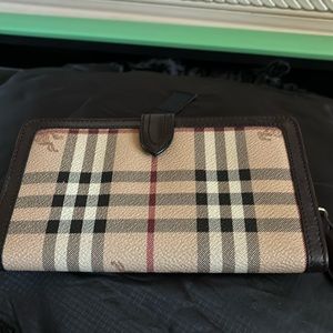 Burberry wallet.